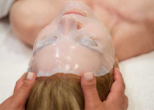 sig-facial Chicago Skincare Studio & Specialty Spa